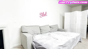 Gagging Amateur Sex Babe Deepthroats In Bts Amateur Porn Scene