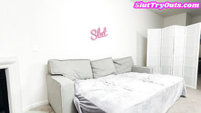 Gagging Amateur Sex Babe Deepthroats In Bts Amateur Porn Scene