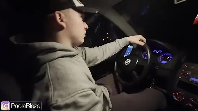 Odbieranie Przyrodniej Siostry Z Dworca Skończyło Się Ostrym Ruchaniem   POLSKIE PORNO