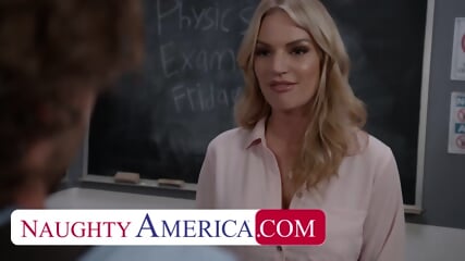 Professor Rachael Cavalli Gives Her Student A Perfect Goodbye Fuck