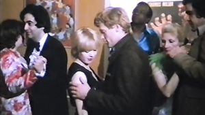 Stunning Hottie Fools Around With Men And Women At Once