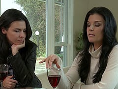 India Summer Blinfolds And Licks Shaved Pussy Of Danica Dillon