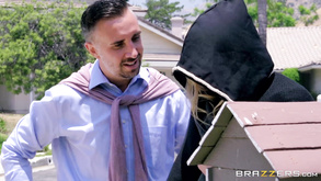 Lingerie Milf Briana Banks Seduces Dude And Bangs Him In Bedroom