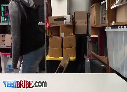 Pale Teen Spreading Shapely Legs For A Good Fuck 2