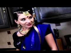 Madhuri Dixit And Vinod Khanna   Aaj Phir Tumpe XXX