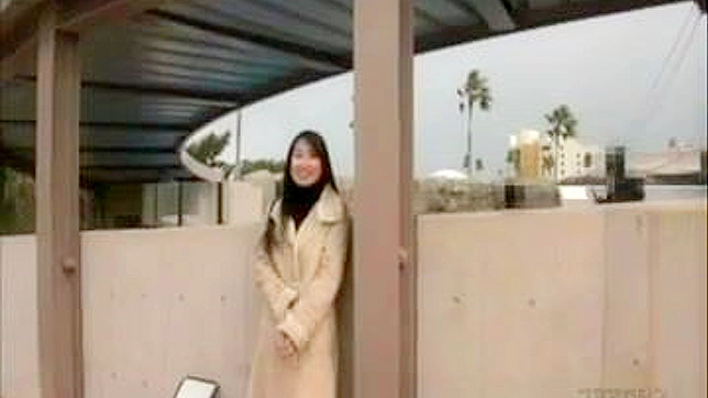 Unbridled Public Cock Sucking: Mouth Watering Blowjob Action In Public Place