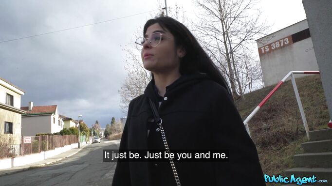 He Pays, She Gives It All