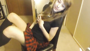 Webcamer Miss Alice Wearing A Plaid Skirt