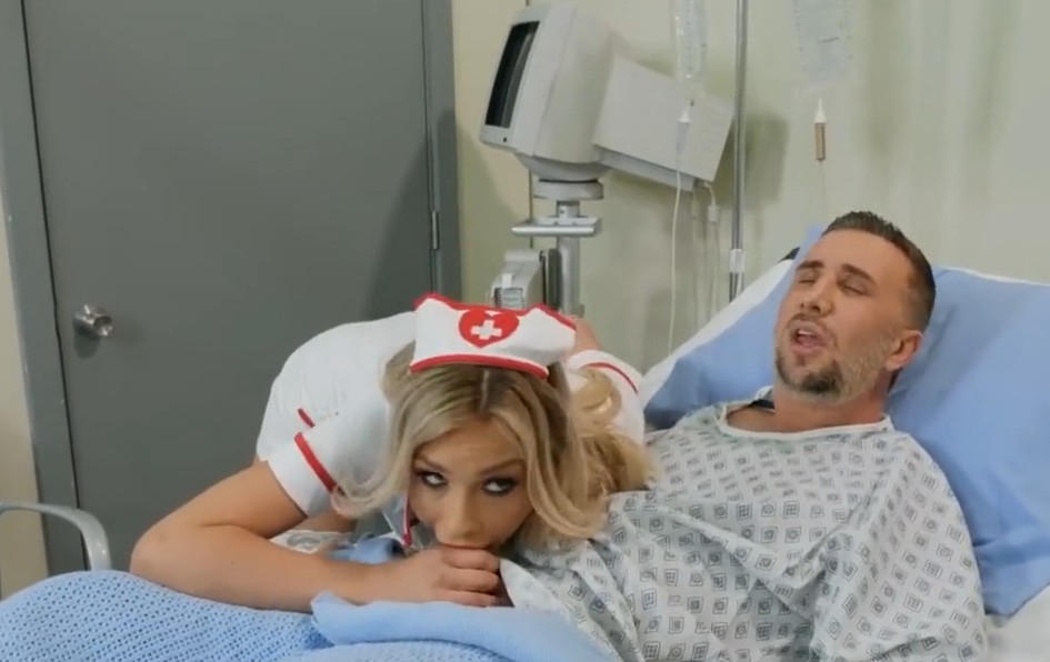 Brazzers   Sexy Blonde Nurse Carmen Caliente Gives Him All He Wants