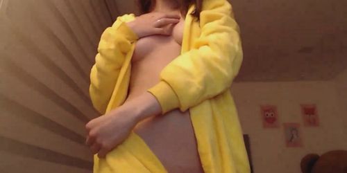 Chick In Wierd  Costume Masturbates On Cam
