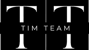 The Wildest Russian Student Orgy With The 7 Russian Beauties & 4 Guys