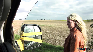 Seduced In The Middle Of Nowhere Blonde Chick Claudia Sucks Cock In Car