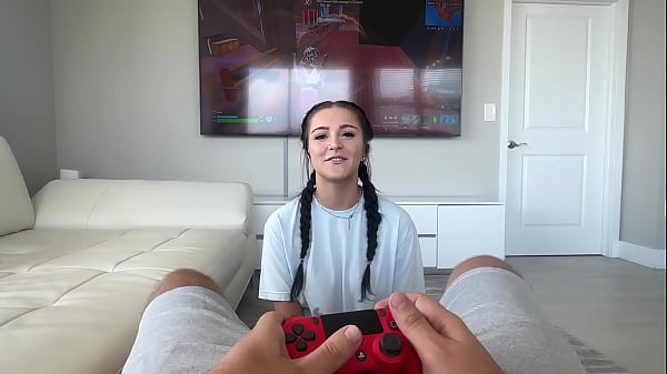 Gamer Boy Gets Lucky Creampie