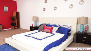 Nicole Aniston Threesome Sex Video