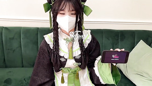Young Chinese Cosplayer Dicked Down