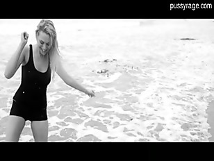 Sexy Pornstar Pounded Hard