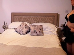 Blowjob And Handjob With Pretty Brunette