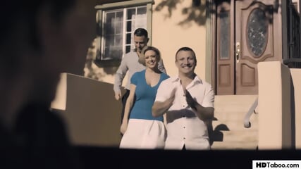 PURE TABOO Maya Kendrick And Dee Williams Have Pervy Foursome