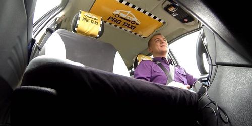 Amazing Sex In Taxi Cab (Hiddencam   )